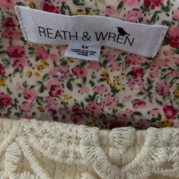 Anthropologie Cream Camisole with Intricate Lace Detail - Picture 2 of 5